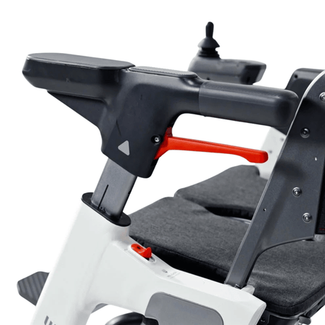 Enhance Mobility Roamate 3-in-1 Power Rollator in white color - Handle Bars Closeup View